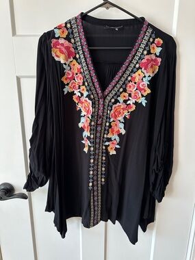 Andree Black Tunic with Multicolor Floral Embroidery